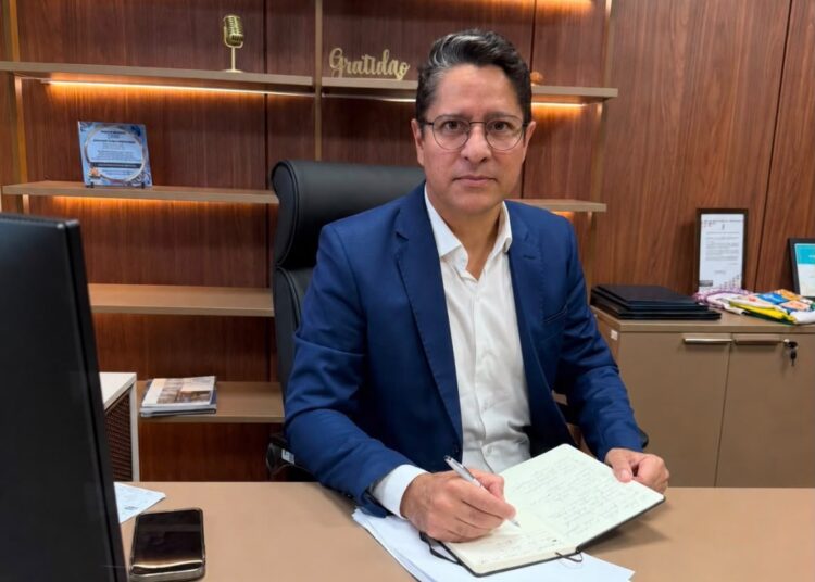 Ricardo Marques lamenta acidente com ambulância do SAMU em Poço Redondo