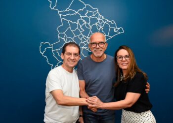 Edvaldo Nogueira anuncia Cris Teixeira como nova segunda suplente ao Senado