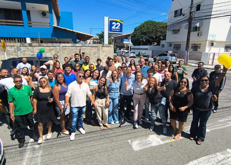 Cecilia Marques reúne apoiadores e marca novo momento de sua pré-candidatura