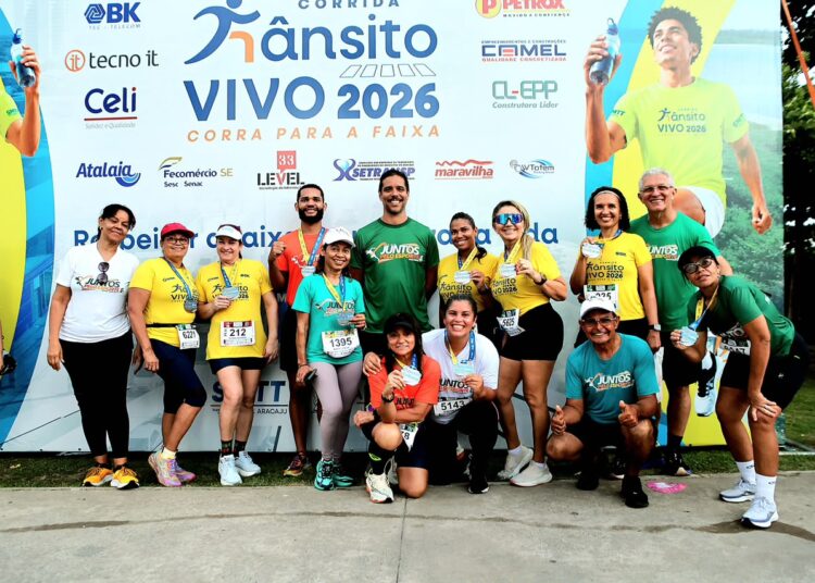 Alex Melo participa da corrida “Trânsito Vivo: Corra para a Faixa” e reforça apoio à conscientização no trânsito