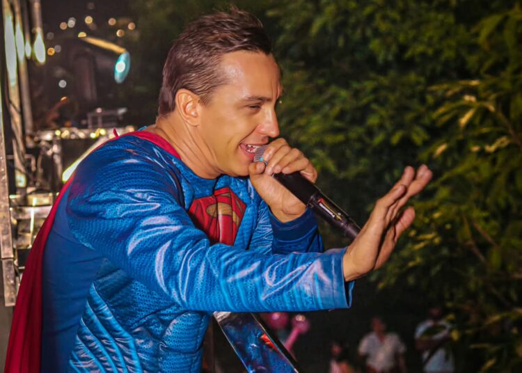 Thiago Sol prepara show especial para celebrar os 7 anos da banda Sol Kids