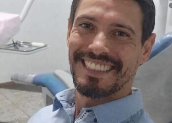 Condenado por transmitir HIV, dentista volta à prisão diante do risco de novas vítimas