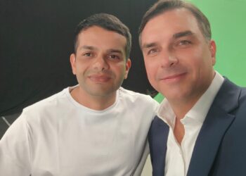 Flávio Bolsonaro declara apoio a Flávio da Direita Sergipana na disputa por vaga na Assembleia Legislativa