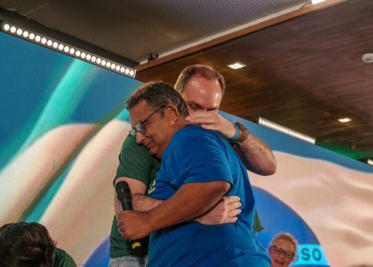 Carlos Bolsonaro confirma Coronel Rocha como nome de Flávio Bolsonaro ao Senado em Sergipe