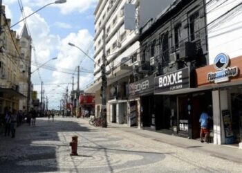 Feriado da Independência altera funcionamento de comércio e serviços em Sergipe; confira o que abre e fecha