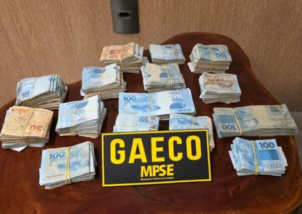 Advogado e vereador são alvos de operação do MP que apura suspeitas de peculato e associação criminosa