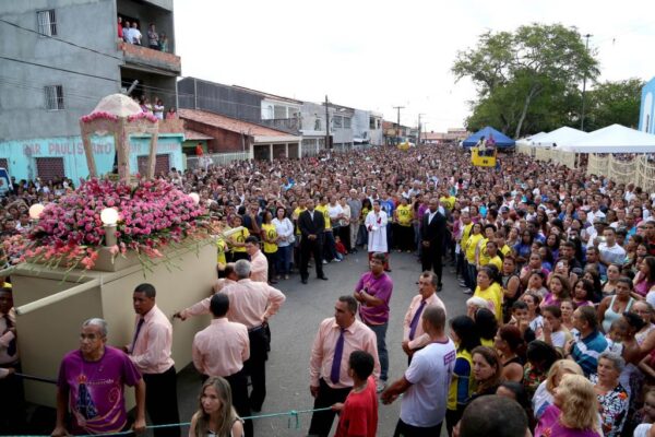 Fé e tradição marcam o Dia de Nossa Senhora Aparecida em Aracaju e no interior de Sergipe