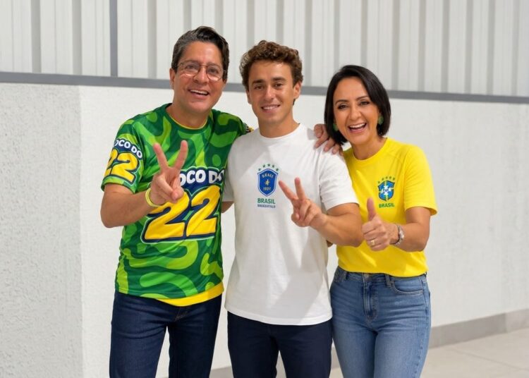 Ricardo Marques destaca força do ato político do Bloquinho do 22 ao reunir milhares de pessoas em Aracaju