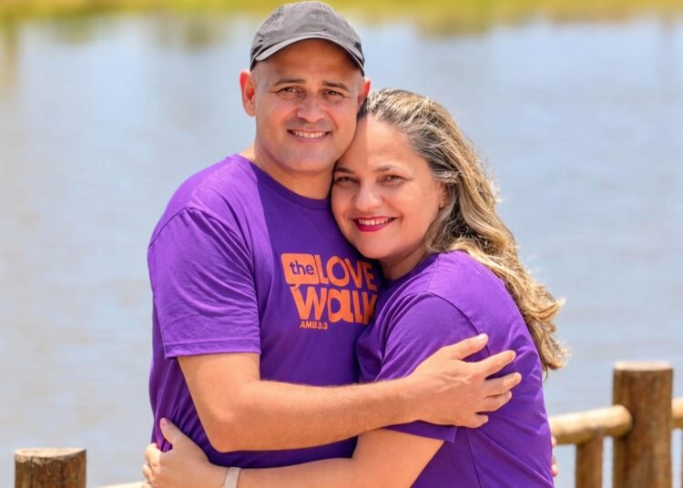 Alex Melo participa da Caminhada do Amor em Aracaju
