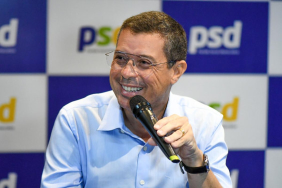 Fábio Mitidieri é reeleito governador de Sergipe no primeiro turno